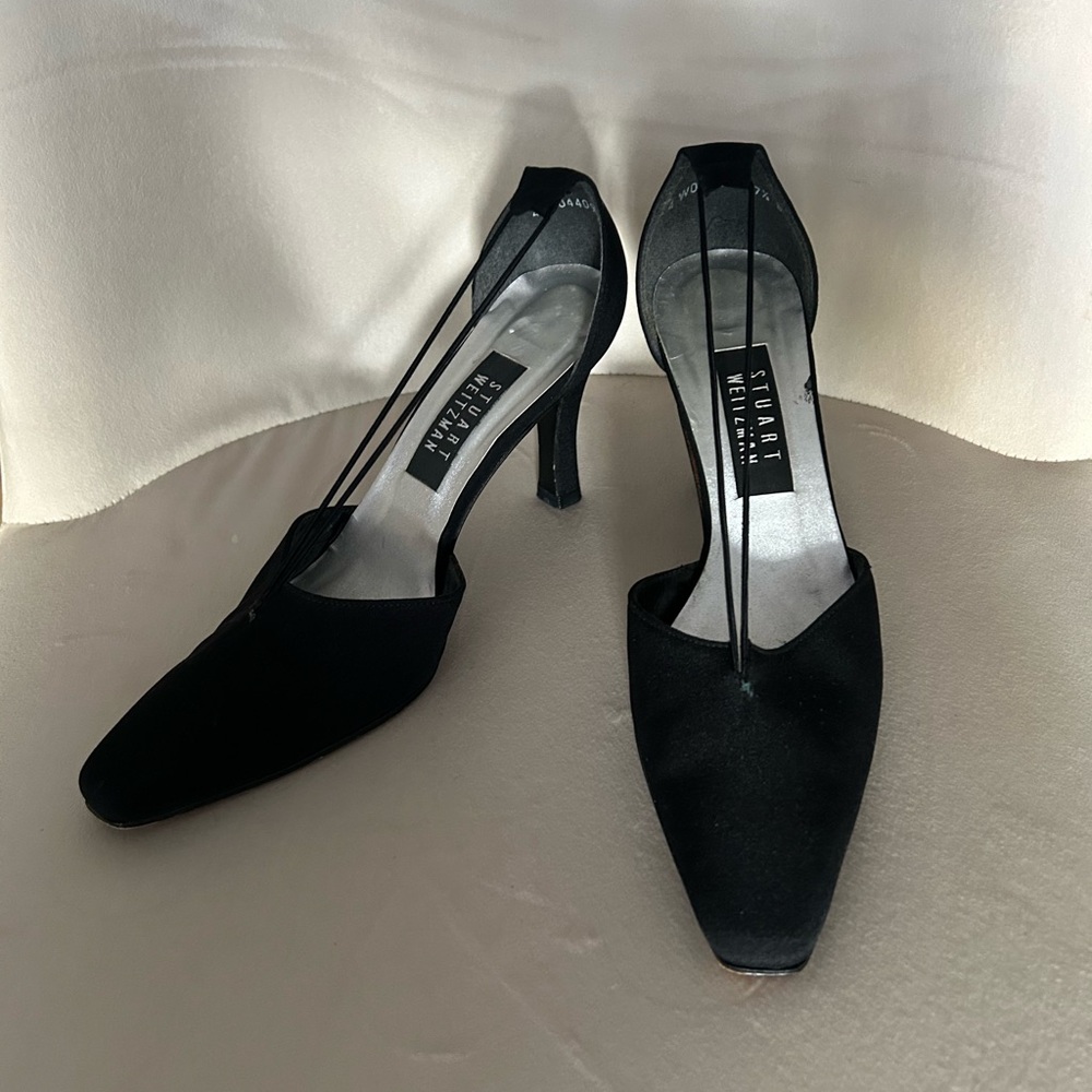 Stuart Weitzman black leather suede heels